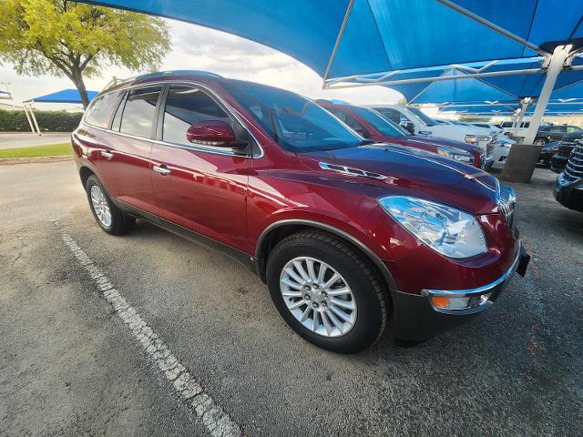 2010 Buick Enclave Vehicle Photo in DENTON, TX 76210-9321