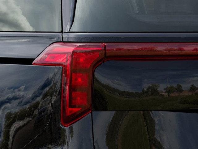 2025 Kia Carnival Vehicle Photo in Westbrook, ME 04092