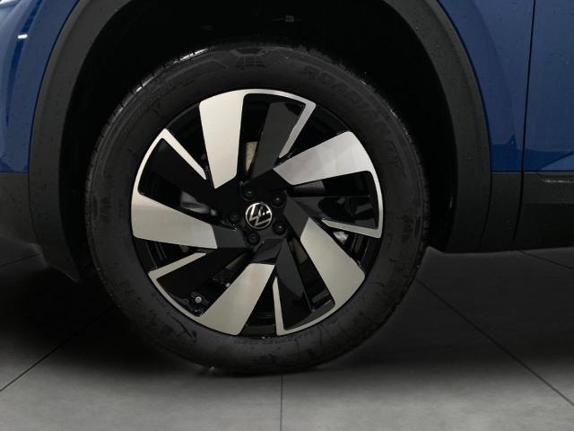 2025 Volkswagen Atlas Cross Sport Vehicle Photo in Appleton, WI 54913