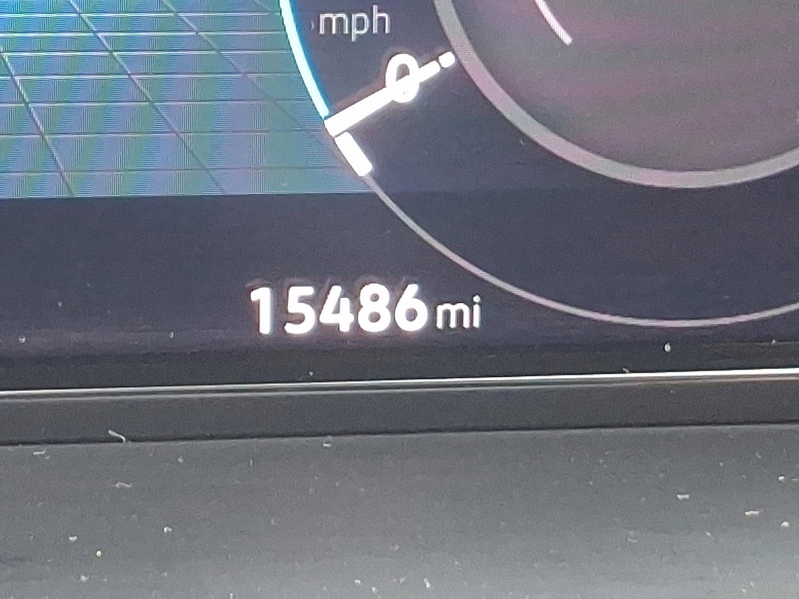 2025 Volkswagen Atlas Cross Sport Vehicle Photo in Trevose, PA 19053