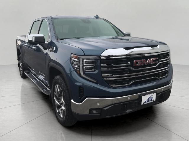 2024 GMC Sierra 1500 Vehicle Photo in GREEN BAY, WI 54303-3330