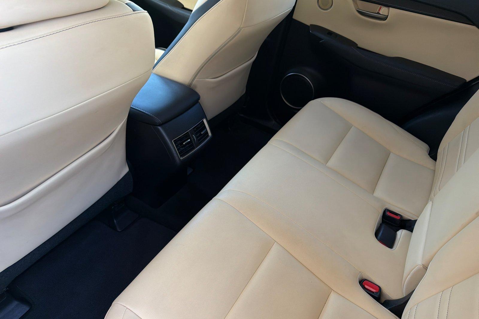 2017 Lexus NX 200t - Photo 14