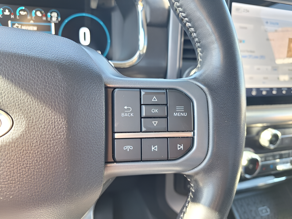 2023 Ford F-150 photo 17 of 37
