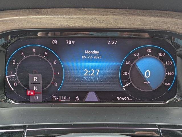 2024 Volkswagen Atlas Vehicle Photo in BRUNSWICK, GA 31525-1881