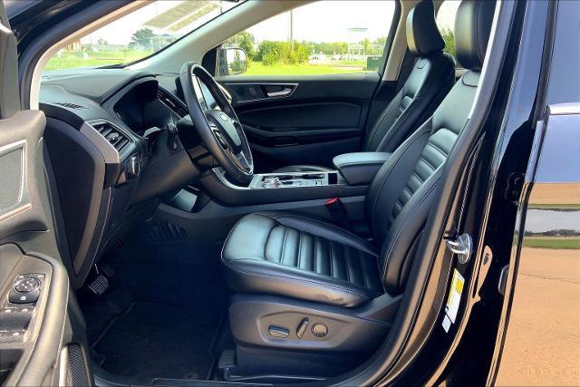 2024 Ford Edge Vehicle Photo in TOPEKA, KS 66609-0000