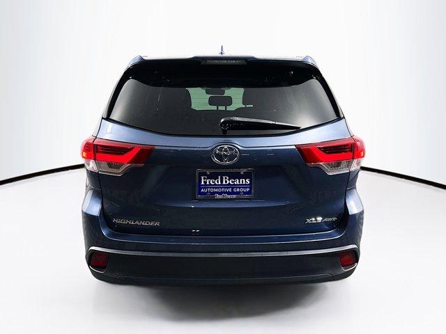 2018 Toyota Highlander Vehicle Photo in Flemington, NJ 08822