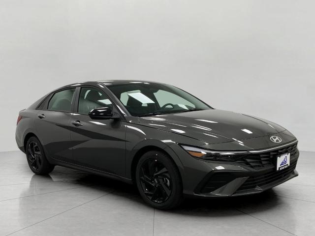 2026 Hyundai ELANTRA Vehicle Photo in Neenah, WI 54956