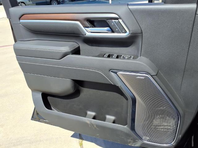 2025 GMC Sierra 2500 HD Vehicle Photo in Denton, TX 76205