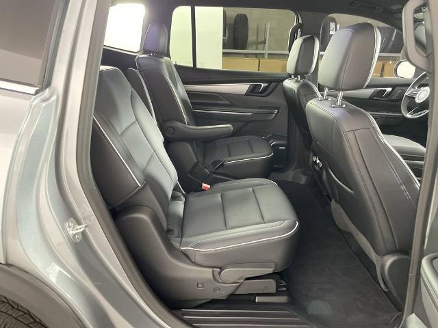 2025 Buick Enclave Vehicle Photo in GILBERT, AZ 85297-0402