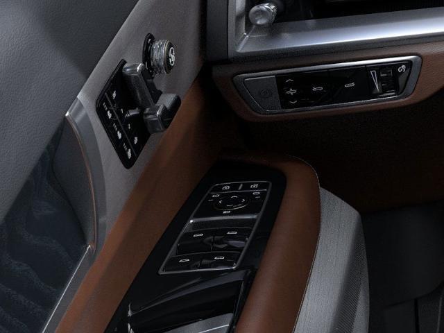 2026 Cadillac VISTIQ Vehicle Photo in GREEN BAY, WI 54303-3330