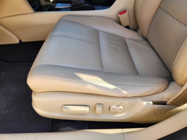 2012 Honda Crosstour Vehicle Photo in DENTON, TX 76210-9321
