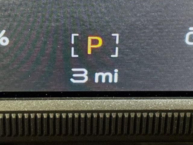 2025 GMC HUMMER EV SUV Vehicle Photo in PUYALLUP, WA 98371-4149