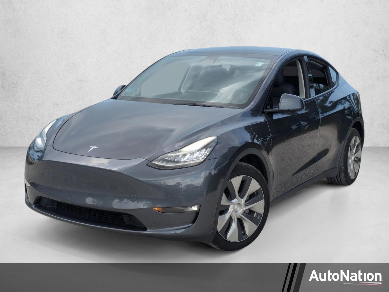 2022 Tesla Model Y Vehicle Photo in Bradenton, FL 34207