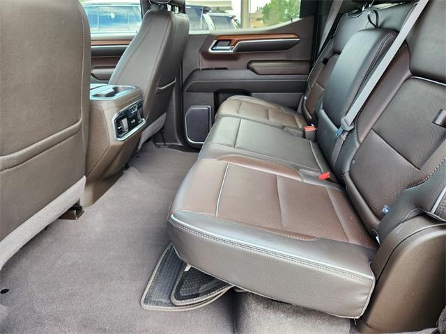 2023 GMC Sierra 1500 Vehicle Photo in AURORA, CO 80012-4011