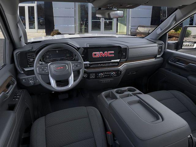 2026 GMC Sierra 2500 HD Vehicle Photo in DANBURY, CT 06810-5034