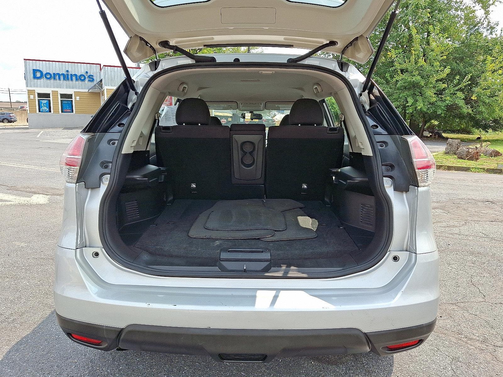 2016 Nissan Rogue Vehicle Photo in Harrisburg, PA 17111