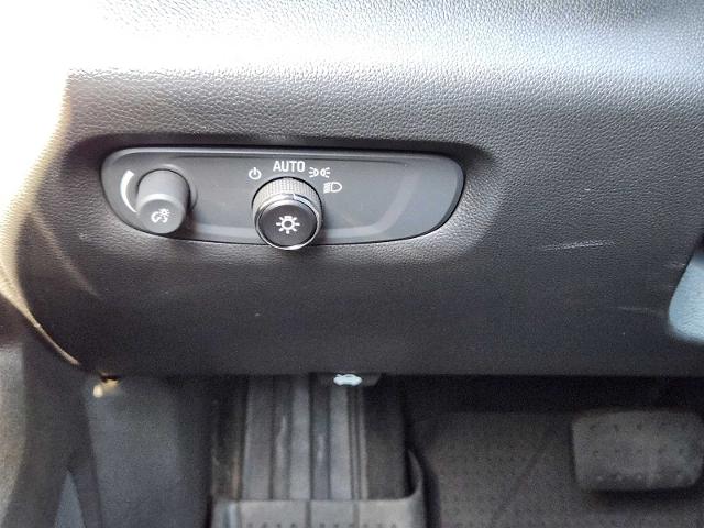 2023 Chevrolet Traverse Vehicle Photo in DENTON, TX 76210-9321