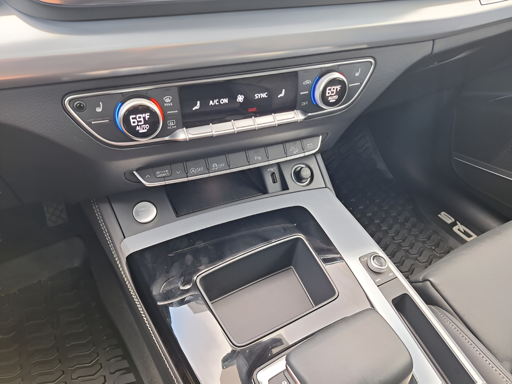 2023 Audi Q5 Sportback photo 14 of 33