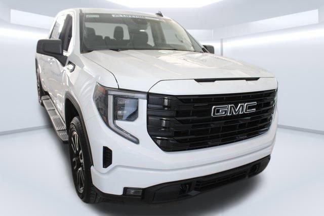 2025 GMC Sierra 1500 Vehicle Photo in SAINT CLAIRSVILLE, OH 43950-8512