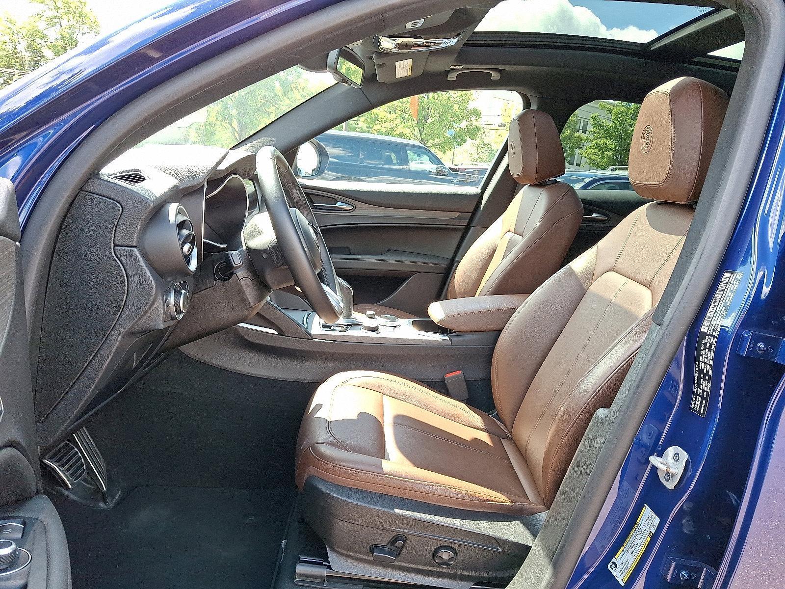 2023 Alfa Romeo Stelvio Vehicle Photo in Willow Grove, PA 19090