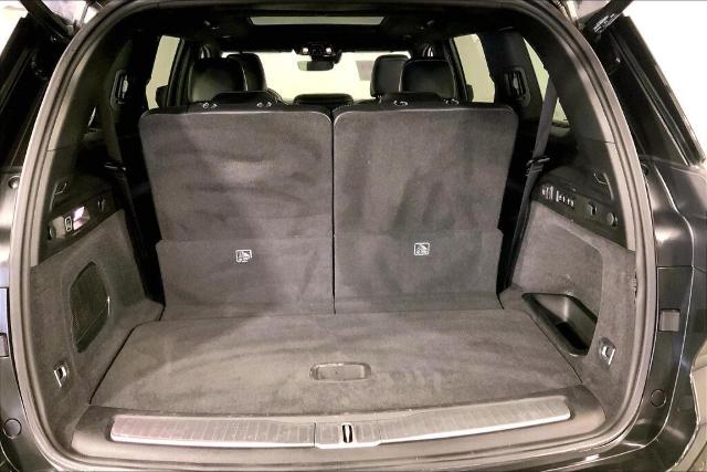 2022 Jeep Grand Cherokee L Vehicle Photo in Kansas City, MO 64114