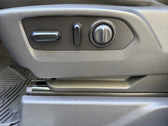 2020 GMC Sierra 1500 Vehicle Photo in LEOMINSTER, MA 01453-2952