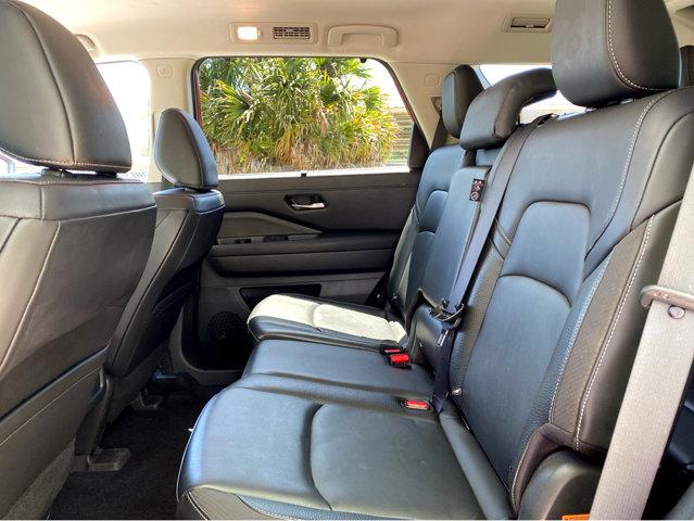 2022 Nissan Pathfinder Vehicle Photo in BRUNSWICK, GA 31525-1881