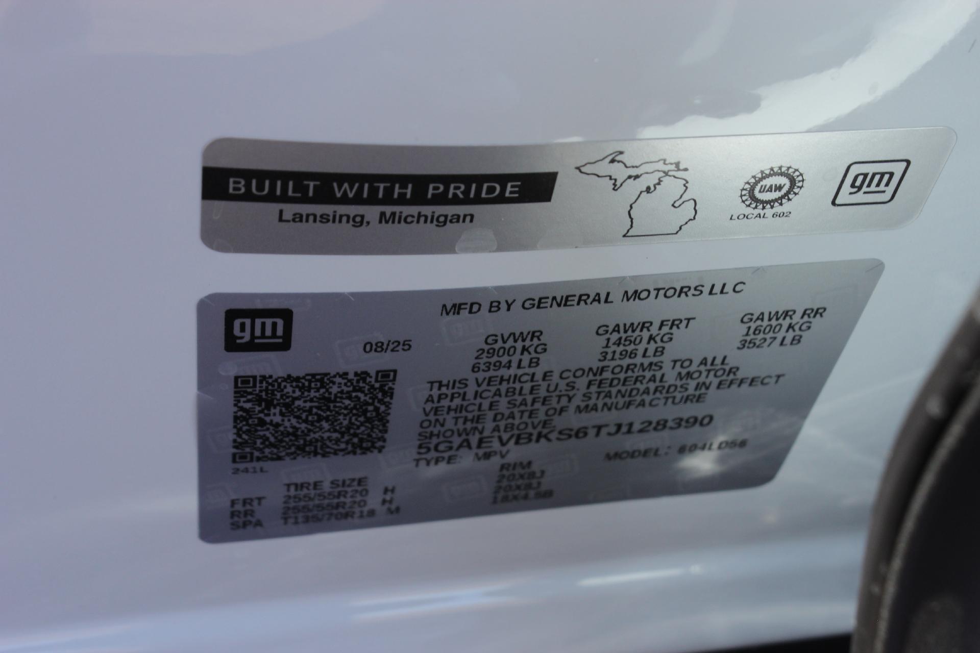 2026 Buick Enclave Vehicle Photo in AURORA, CO 80012-4011