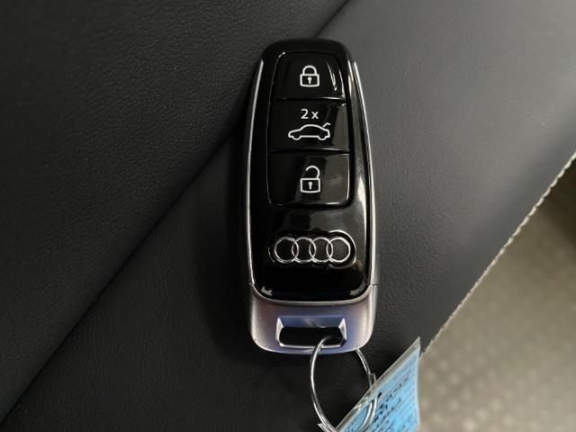 2025 Audi Q7 Vehicle Photo in Appleton, WI 54913