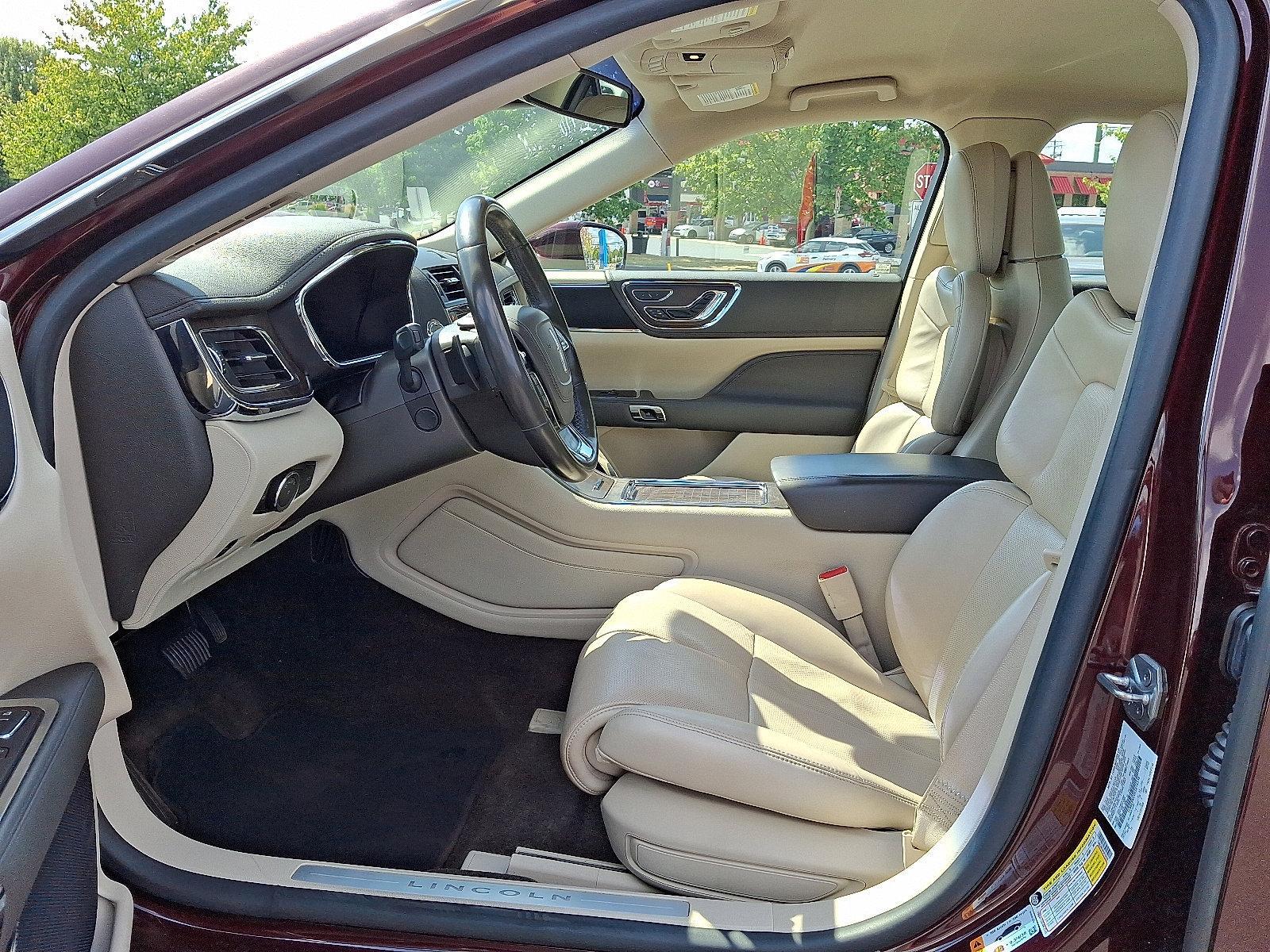 2017 Lincoln Continental Vehicle Photo in Harrisburg, PA 17111
