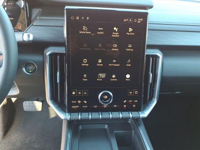 2026 GMC Acadia Vehicle Photo in DUNKIRK, NY 14048-3562