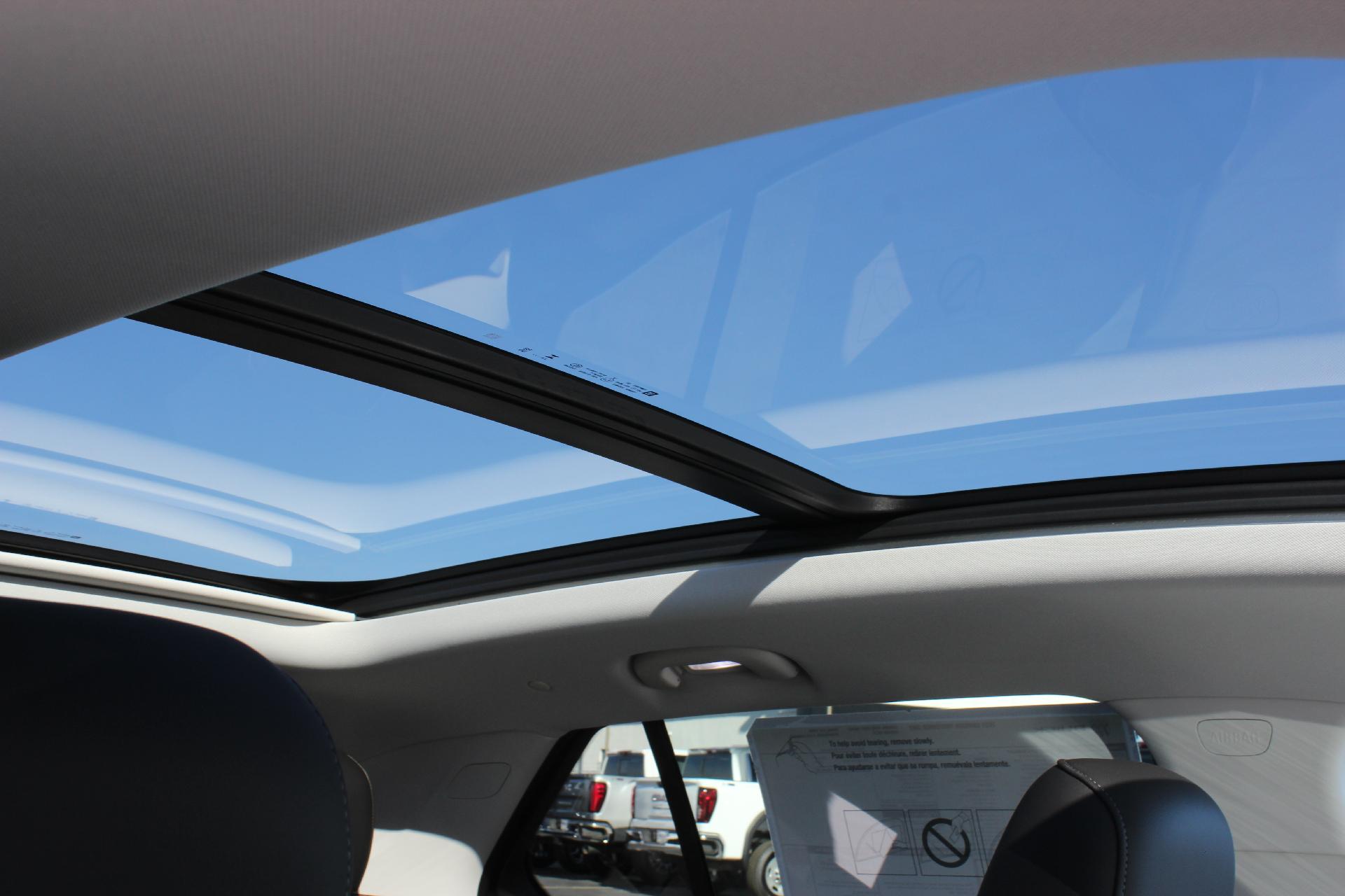 2025 Buick Envision Vehicle Photo in AURORA, CO 80012-4011