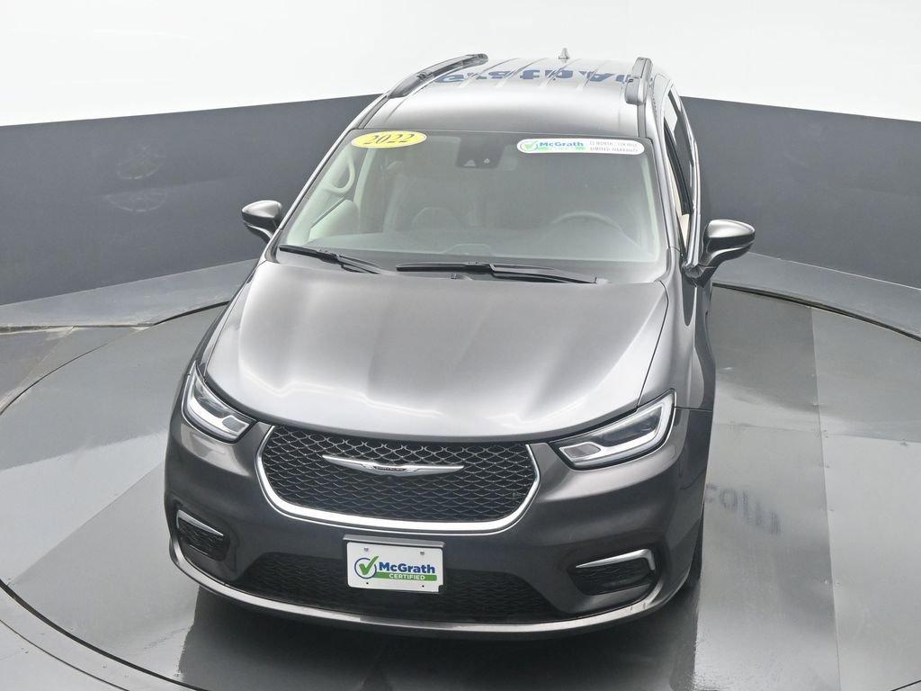 2022 Chrysler Pacifica Vehicle Photo in Cedar Rapids, IA 52402