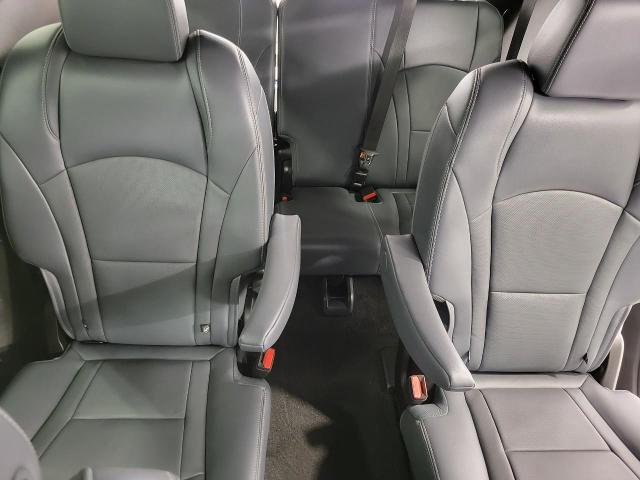 2024 Buick Enclave Vehicle Photo in NEENAH, WI 54956-2243