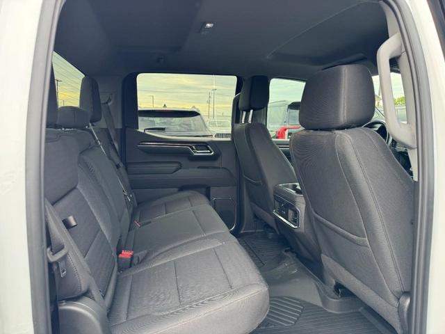 2024 GMC Sierra 1500 Vehicle Photo in COLUMBIA, MO 65203-3903
