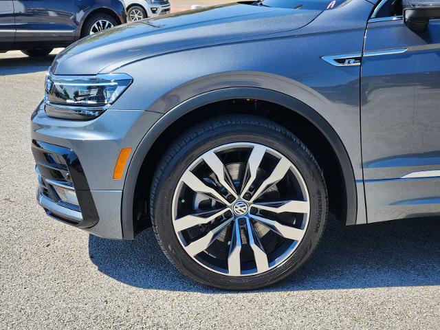 2021 Volkswagen Tiguan Vehicle Photo in DENTON, TX 76210-9321