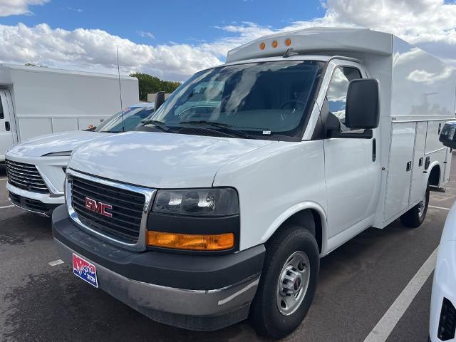 2025 GMC Savana Cutaway 3500 Vehicle Photo in GILBERT, AZ 85297-0402