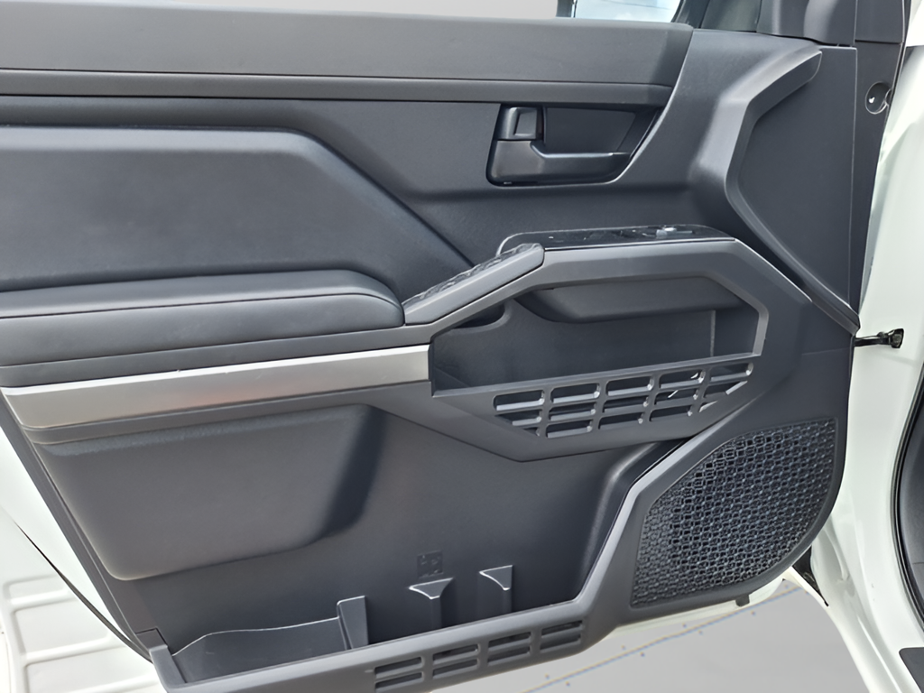 2025 Toyota Tacoma 4WD photo 28 of 30