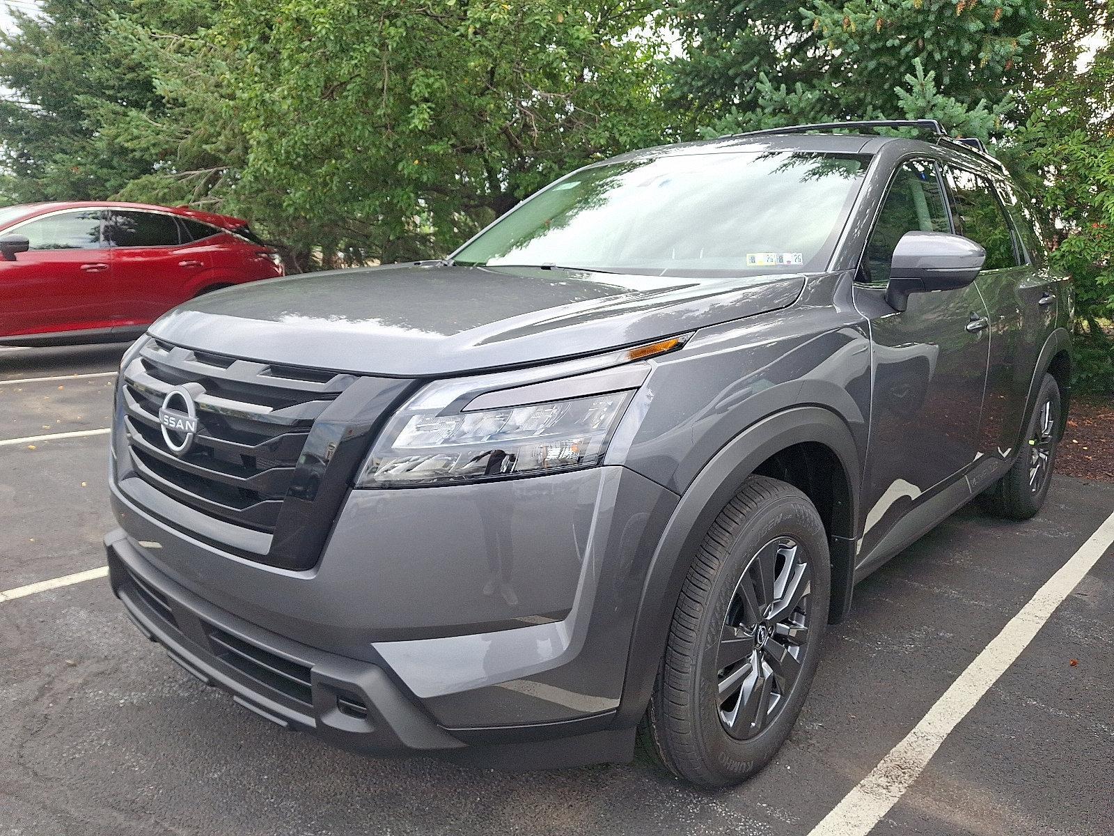 2025 Nissan Pathfinder Vehicle Photo in Harrisburg, PA 17111-1033