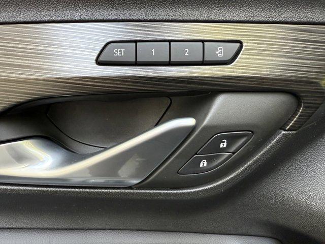 2022 GMC Terrain Vehicle Photo in LEOMINSTER, MA 01453-2952