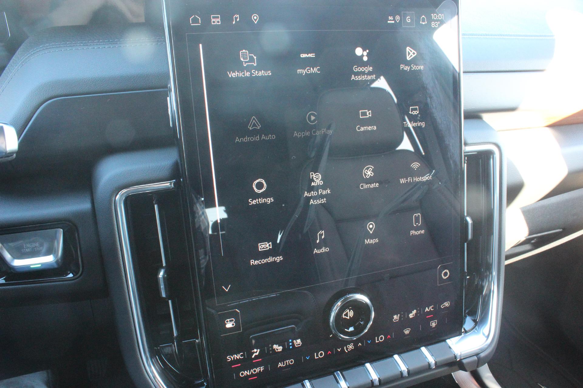 2026 GMC Yukon Vehicle Photo in AURORA, CO 80012-4011