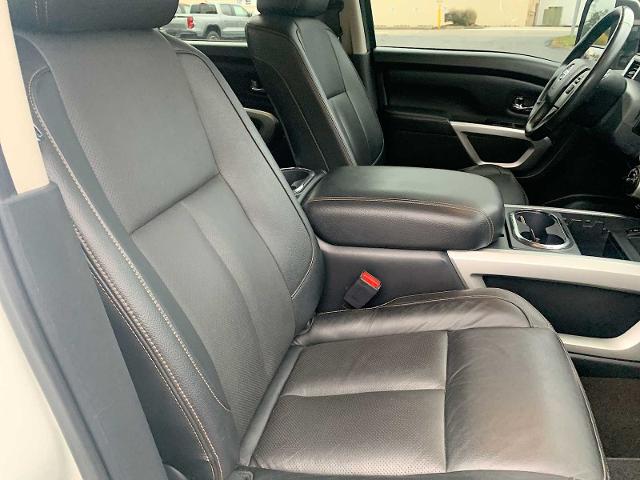 2019 Nissan Titan Vehicle Photo in MOON TOWNSHIP, PA 15108-2571