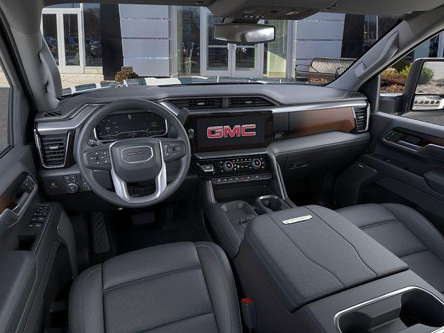 2025 GMC Sierra 2500 HD Vehicle Photo in DANBURY, CT 06810-5034
