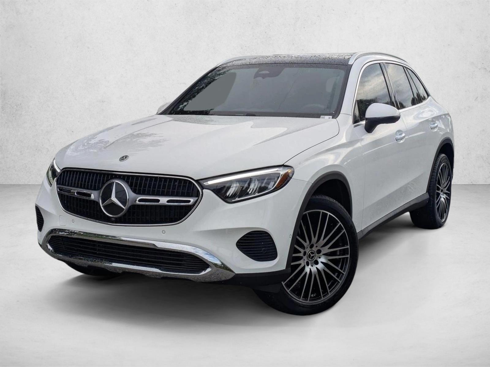 2026 Mercedes-Benz GLC Vehicle Photo in Sarasota, FL 34231