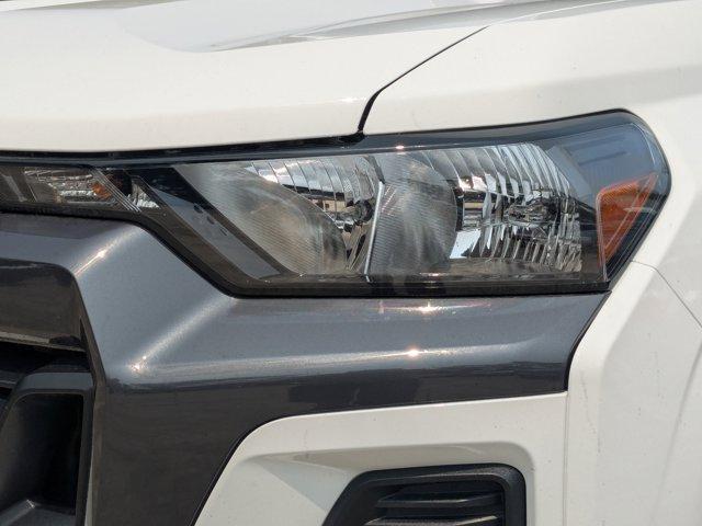 2024 Chevrolet Colorado Vehicle Photo in BRUNSWICK, GA 31525-1881