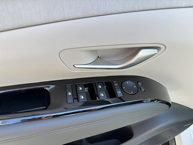 2025 Hyundai TUCSON Hybrid Vehicle Photo in Tucson, AZ 85712