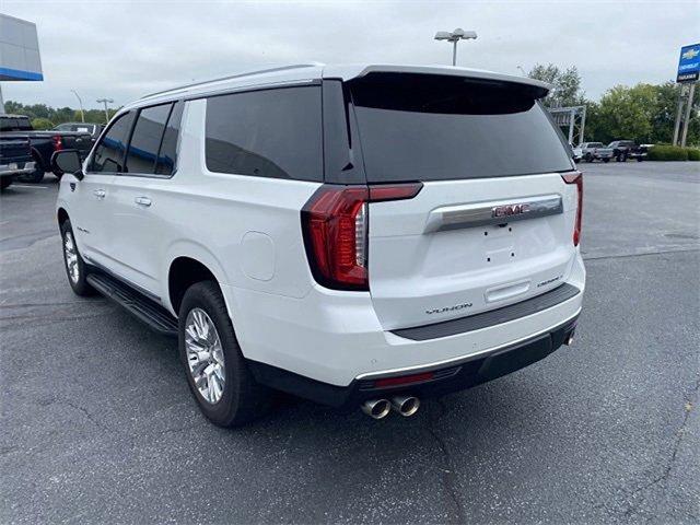 2023 GMC Yukon XL Vehicle Photo in LANCASTER, PA 17601-0000