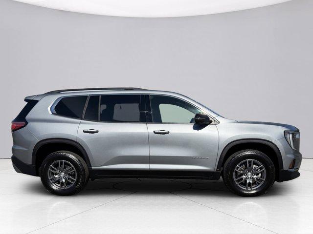 2025 GMC Acadia Vehicle Photo in LEOMINSTER, MA 01453-2952