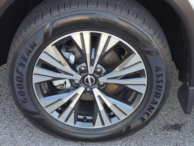 2023 Nissan Rogue Vehicle Photo in Pleasant Hills, PA 15236