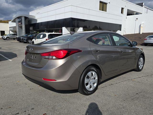 2016 Hyundai ELANTRA Vehicle Photo in Pleasant Hills, PA 15236